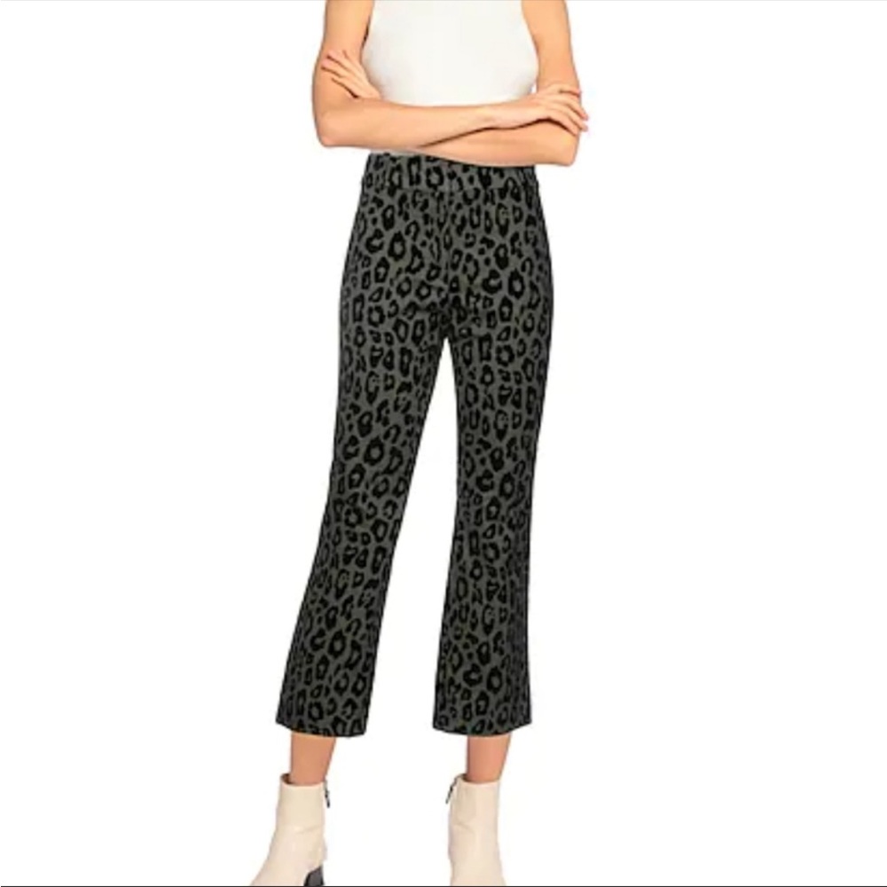 🌟DEREK LAM 10 CROSBY COTTON/SPANDEX ANIMAL PRINT FLARE CUT HIGH WAISTED PANTS🌟